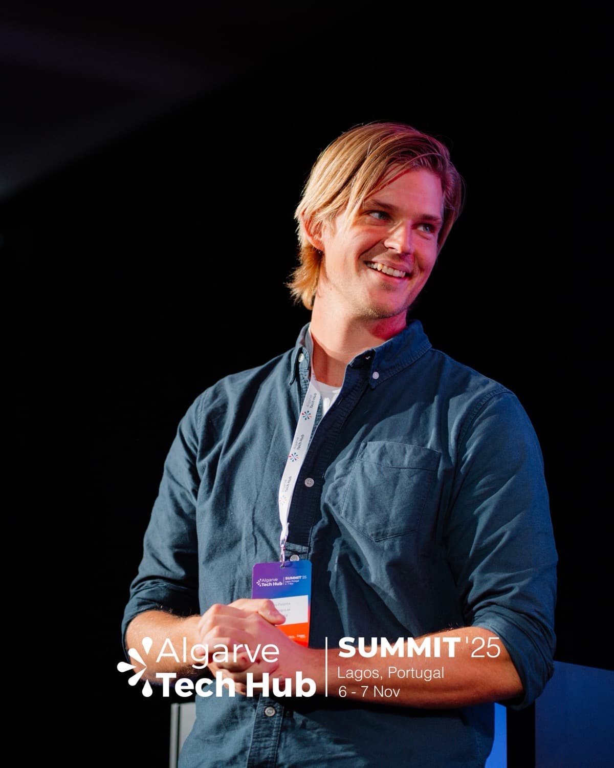 Jens Palsma op het podium van Algarve Tech Hub Summit 2025
